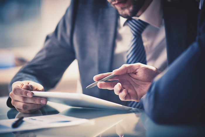 “LEGAL ASPECTS OF ENTREPRENEURSHIP :  DE-MYSTIFIED”